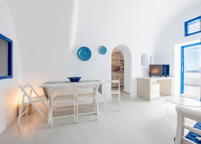 Blu Bianco Cave House By Sv