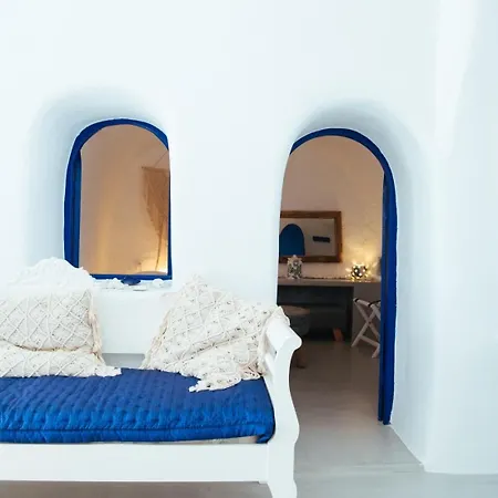 בית נופש Blu Bianco Cave House By Sv