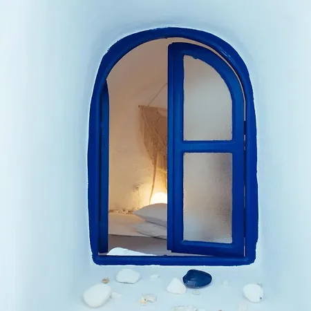Blu Bianco Cave House By Sv בית נופש *